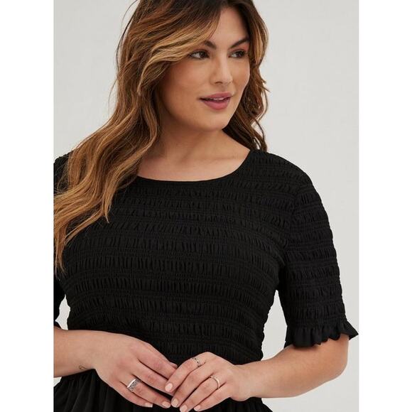 TORRID Crinkle Chiffon Black Short Sleeve Layered Hemline Top Wmns Torrid Sz 2X - Picture 3 of 10